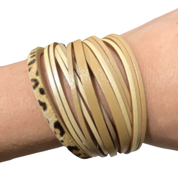 Women’s Leopard Leather Cuff Statement Bangle Bracelet Animal Print Neutral Tan - Picture 4 of 10